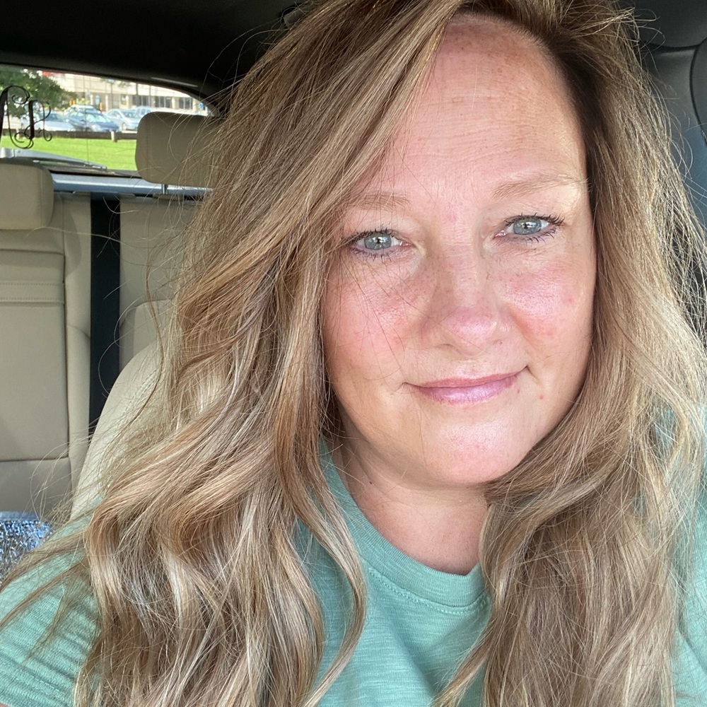 Meet your Posher, Amanda